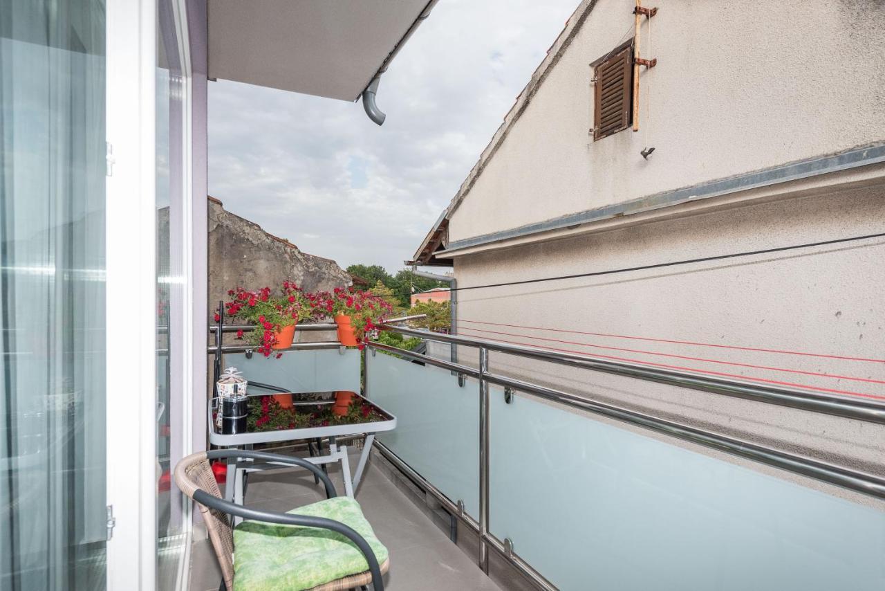 Lavi Lägenhet Zadar Exteriör bild